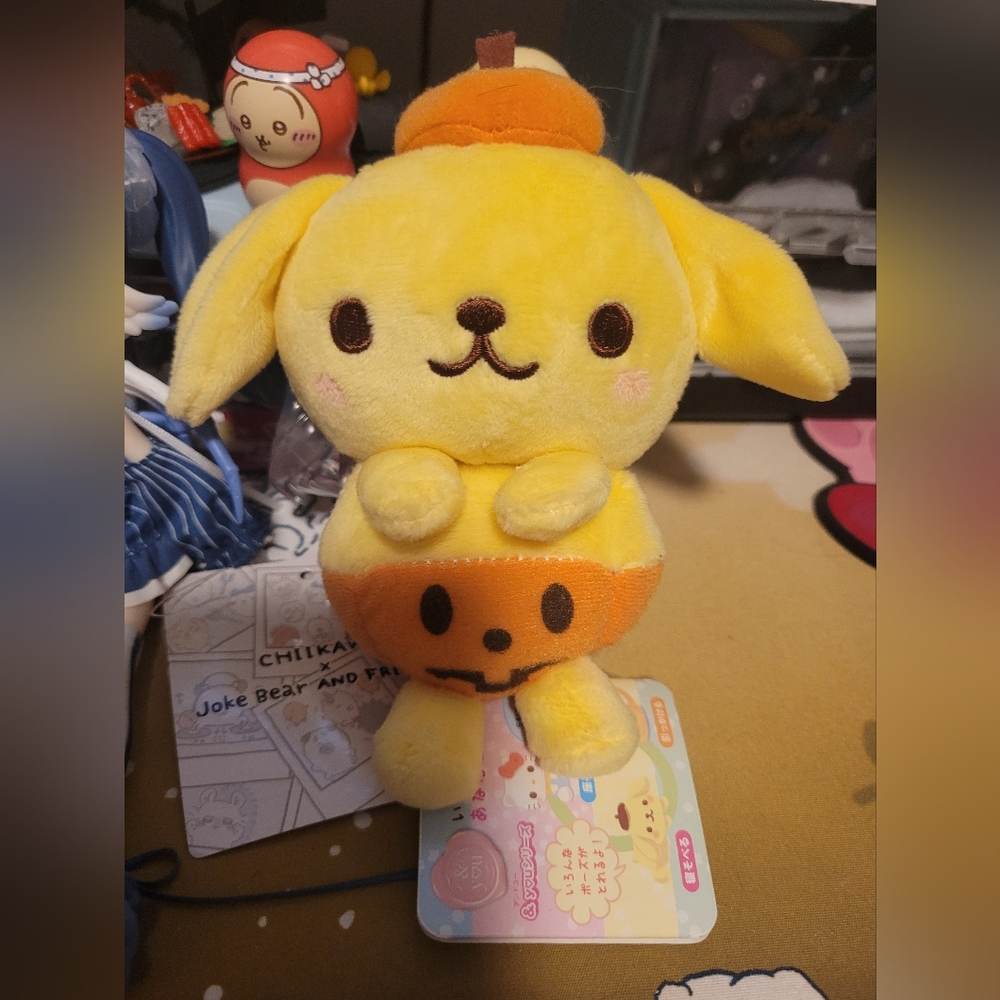 Sanrio Characters Pompompurin Halloween pumpkin plush keychain toy